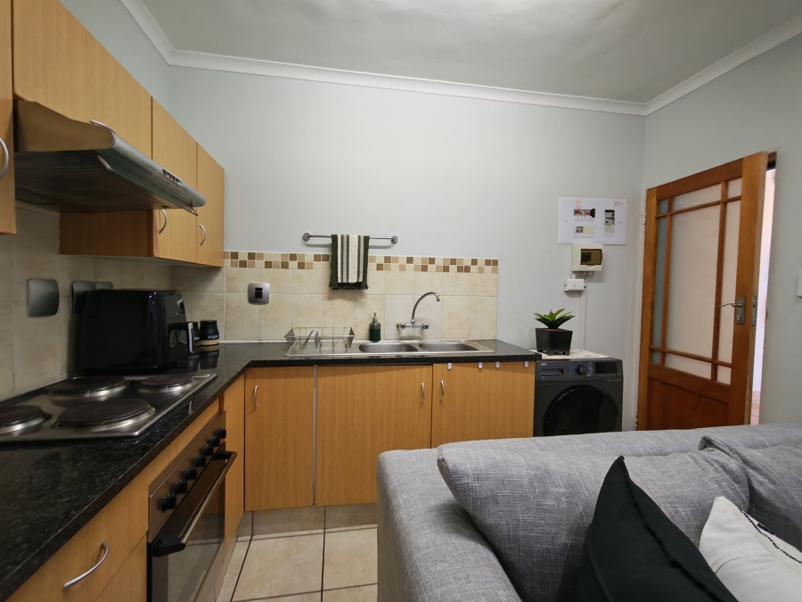To Let 1 Bedroom Property for Rent in Die Bult North West